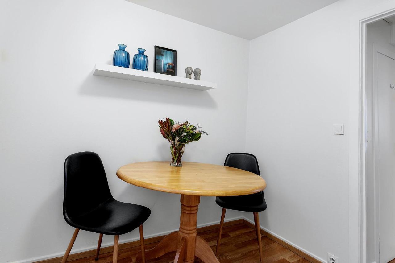 Castle House Luxury Apartments 레이캬비크 외부 사진